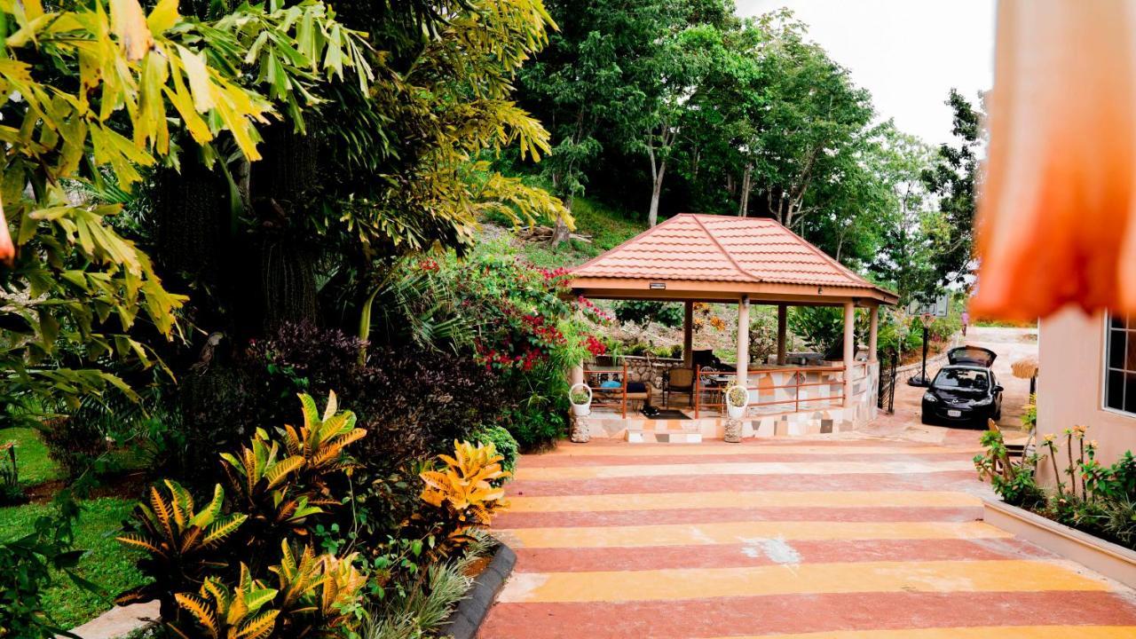 Villa Cliffe Ranch Mandeville Exterior foto